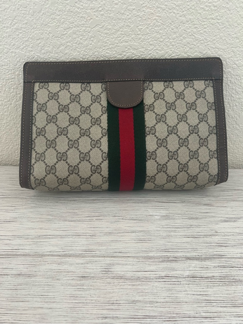 GUCCI Vintage GG Supreme Canvas Web Stripe Clutch
